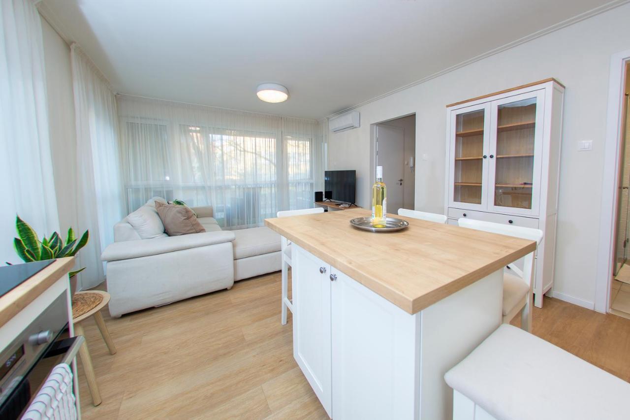 Cosy Inner City Getaway Bestern Σέγκεντ Εξωτερικό φωτογραφία