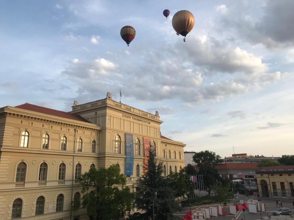 Cosy Inner City Getaway Bestern Σέγκεντ Εξωτερικό φωτογραφία